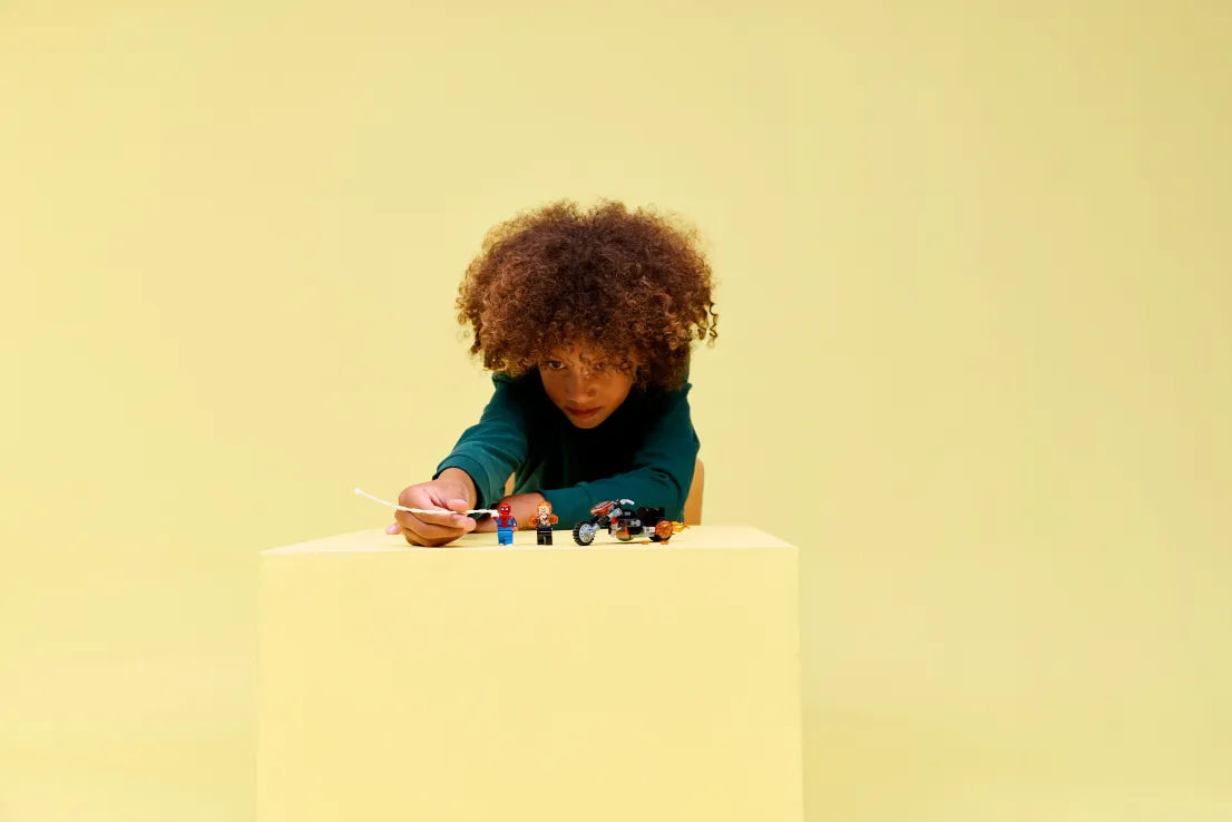 LEGO Super Heroes Spider-Man vs. Ghost Rider Motorcycle (76335)