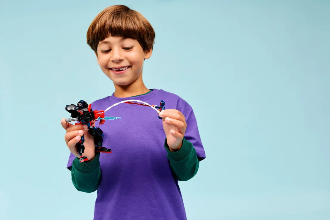 LEGO Super Heroes Miles Morales vs. Spider-Man 2099 (76337)