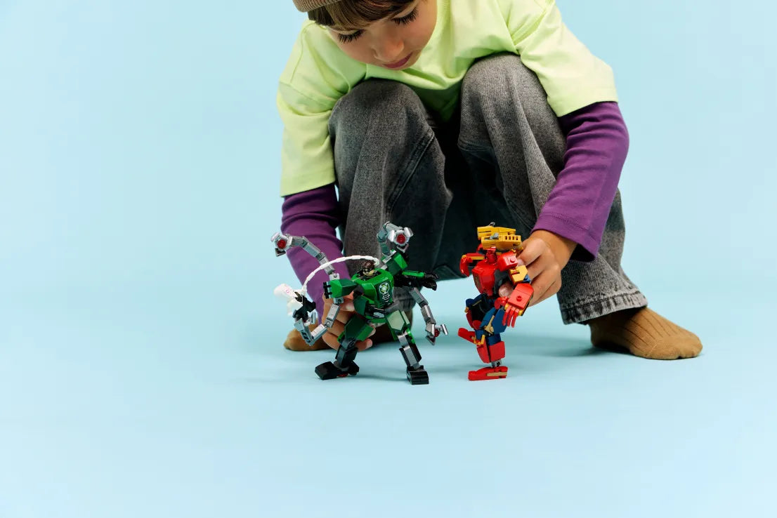 LEGO Super Heroes Mech Battle Spider-Man vs. Doc Ock (76338)
