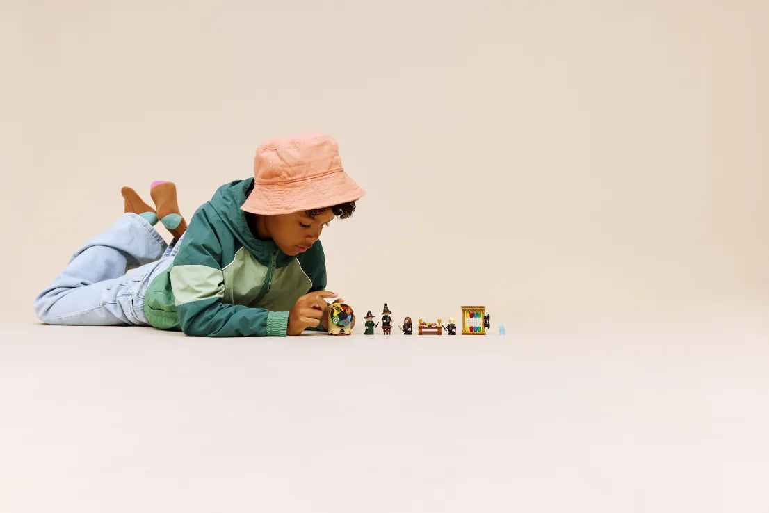 LEGO Harry Potter Hogwarts Castle: Sorting Hat Ceremony (76460)