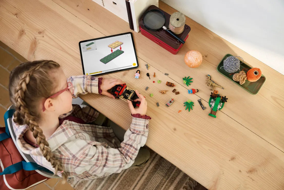 LEGO Jurassic World Raptor Off-Road Escape (76972)