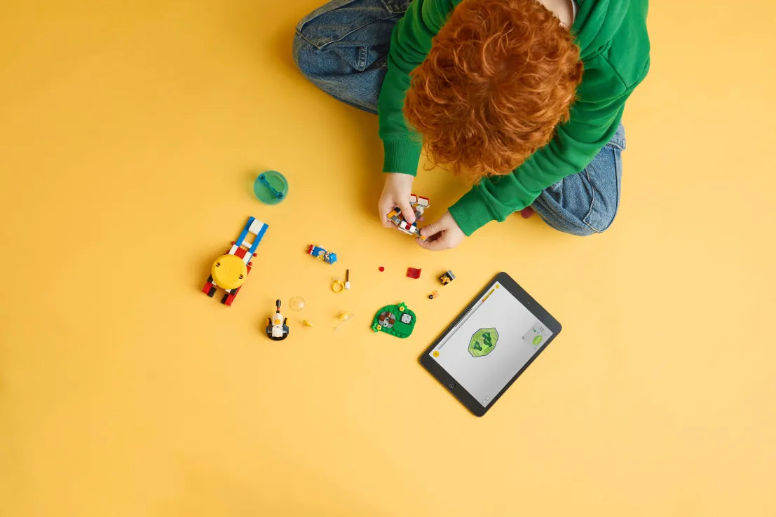 LEGO Sonic The Hedgehog Sonic's Camfire Clash (77001)