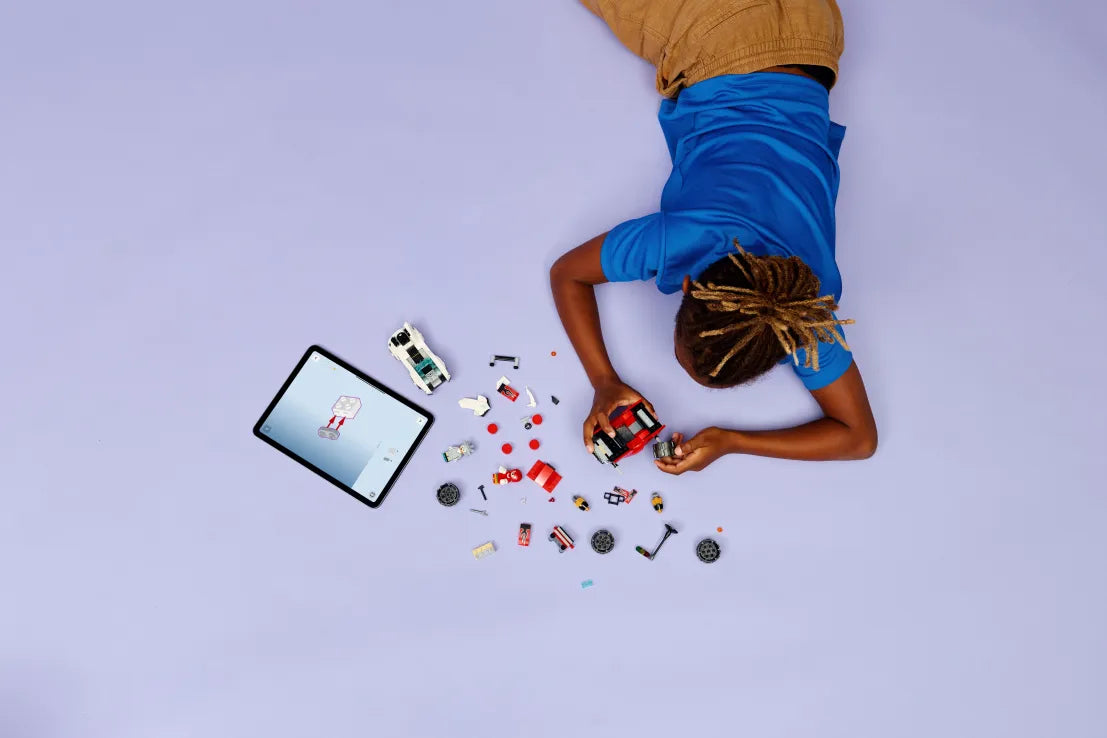 LEGO Sonic The Hedgehog Silver's Car vs. Knuckles' Monster Truck (77118)