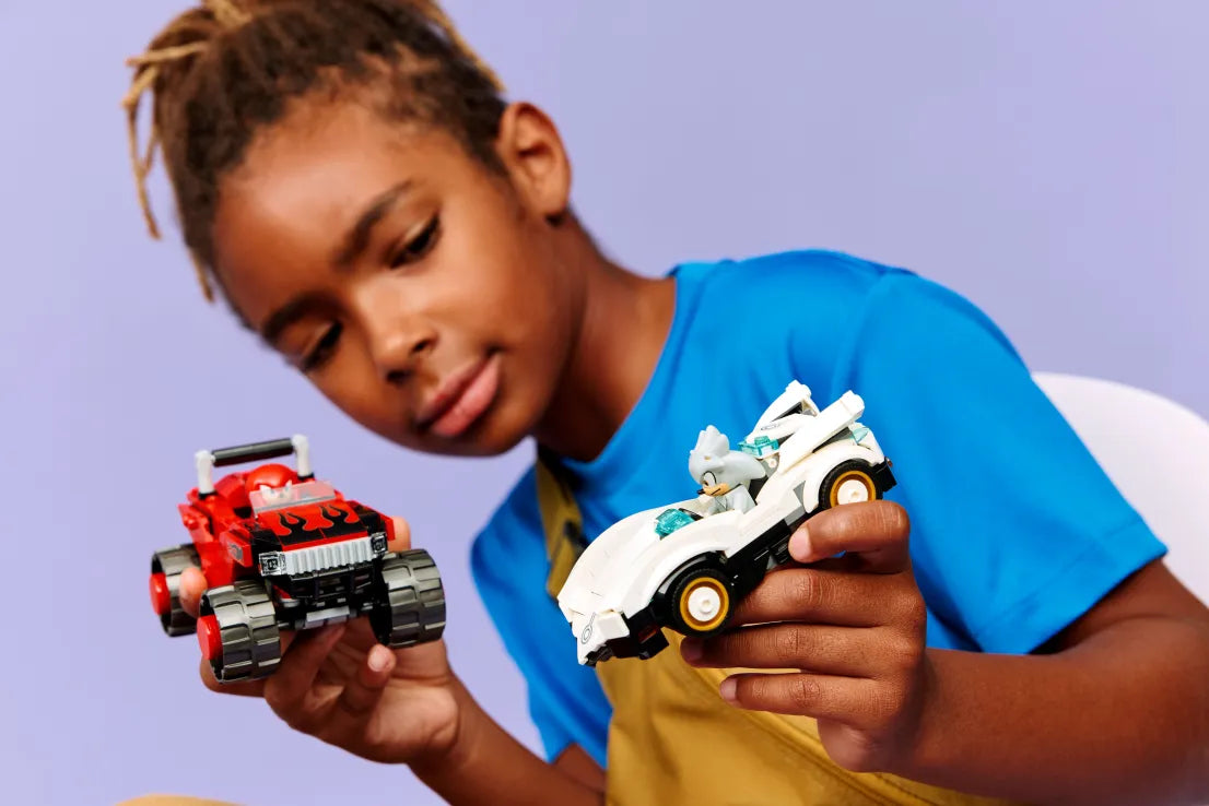 LEGO Sonic The Hedgehog Silver's Car vs. Knuckles' Monster Truck (77118)