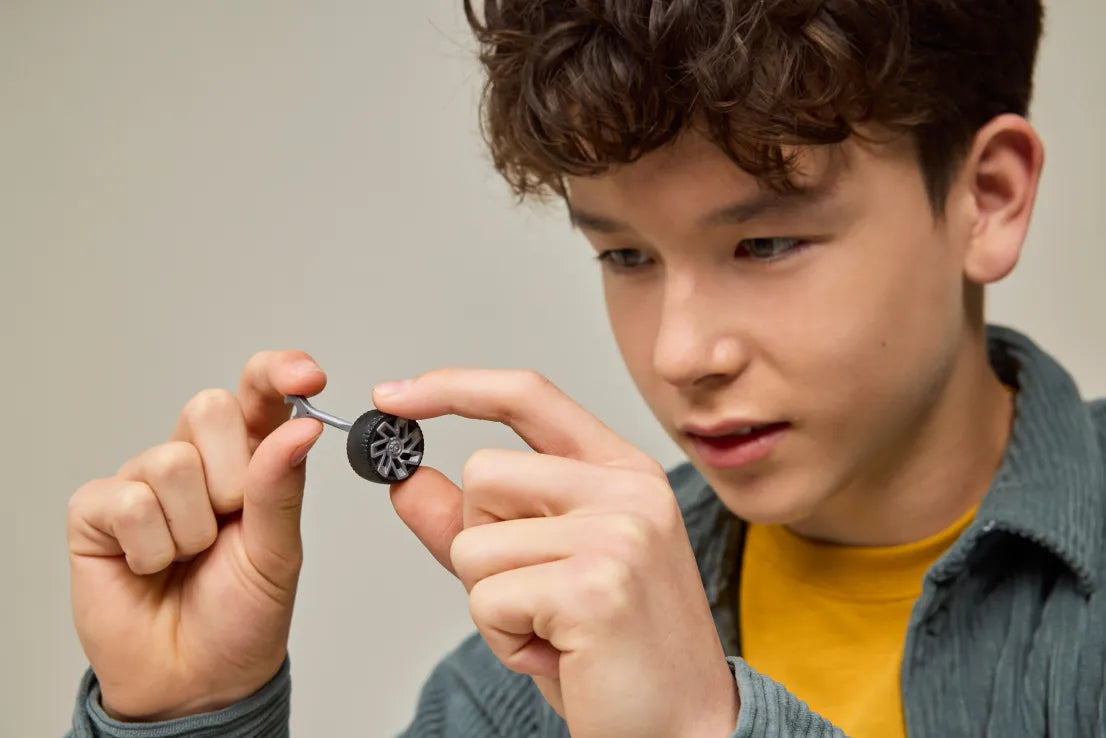 LEGO Speed Champions Bugatti Centodieci Hyper Sports Car (77240)