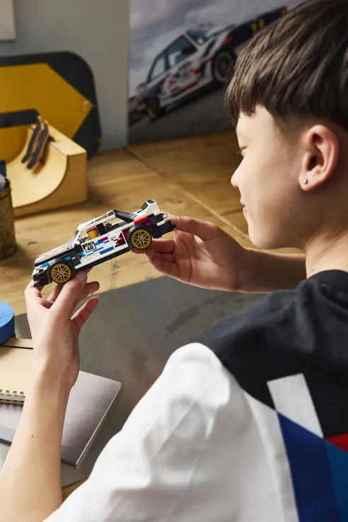 LEGO Speed ​​Champions Mercedes AMG F1 W15 Race Car (77244)