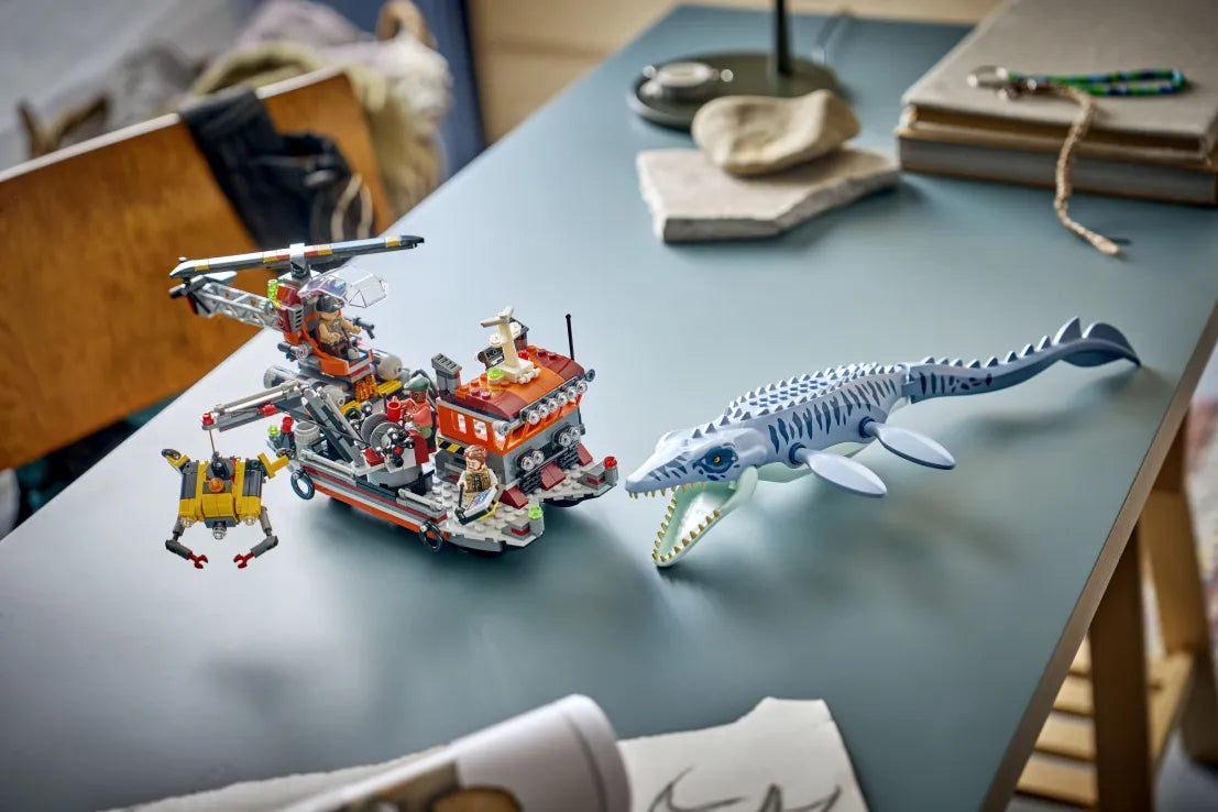 LEGO Jurassic World Raptor Off-Road Escape (76972)