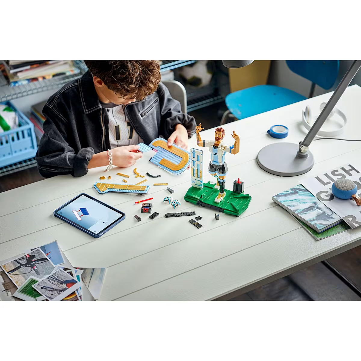 LEGO® Editions Lionel Messi-Soccer Legend (43015) - Fun Planet