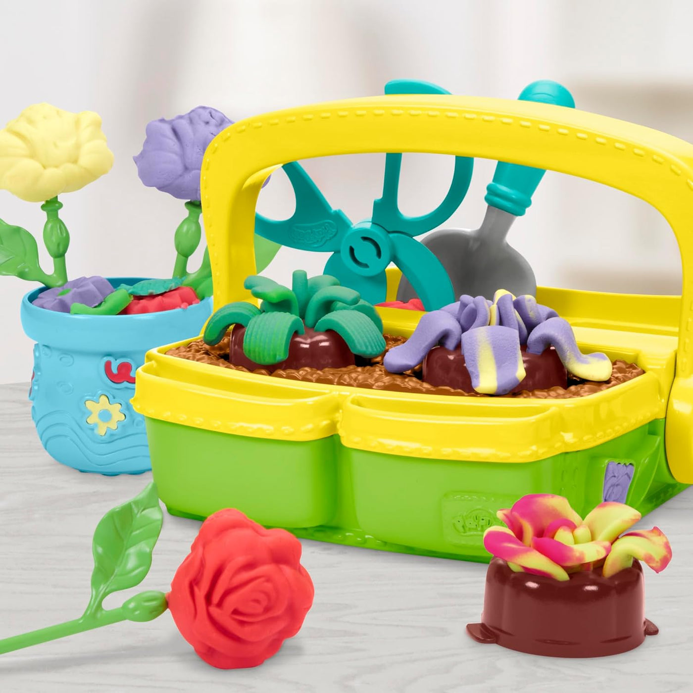 Play-Doh - Blooming Flowers (G0492) - Fun Planet