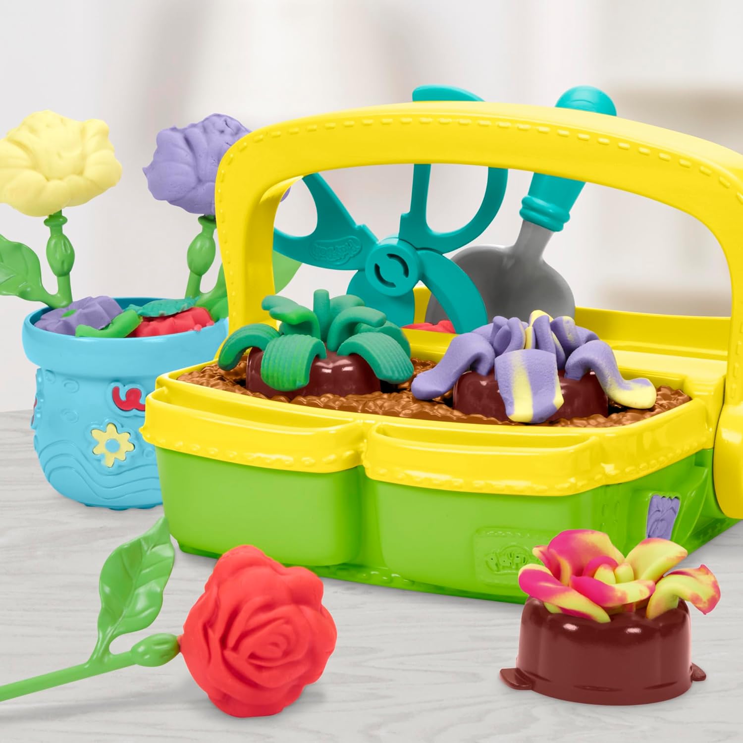 Play-Doh - Blooming Flowers (G0492) - Fun Planet