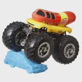 Hot Wheels Oχήματα Monster Trucks Oscar Mayer (HNW16) - Fun Planet