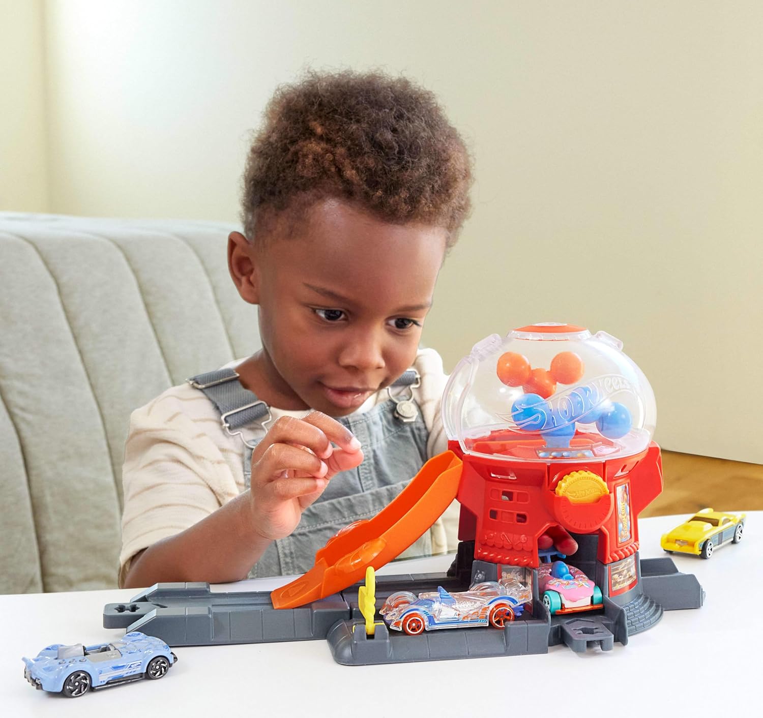 Hot Wheels City Πίστα Downtown Candy Shop (JBM62) - Fun Planet