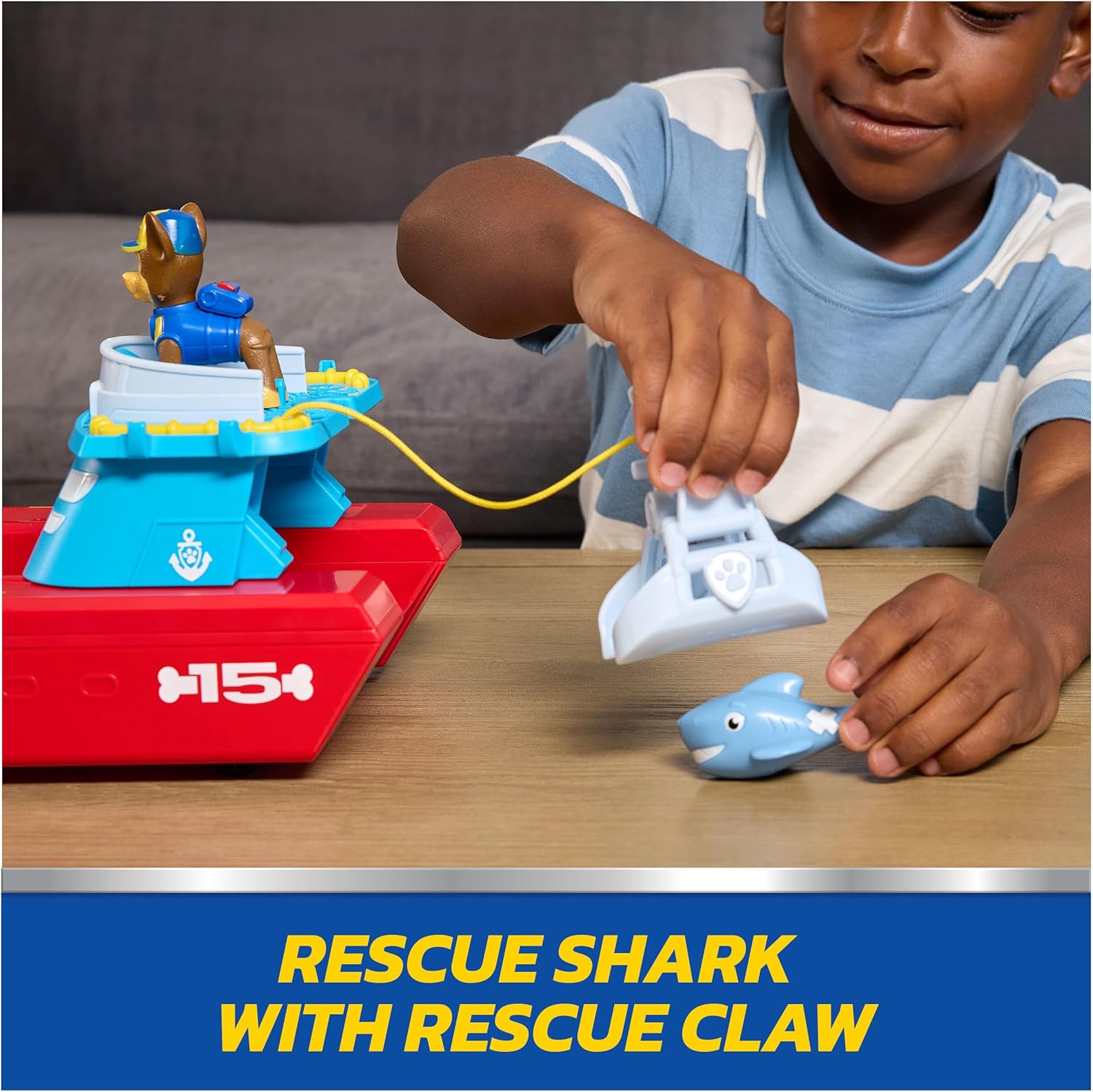 Paw Patrol Sea Patroller Vehicle Playset Chase & Shark (6074778) - Fun Planet
