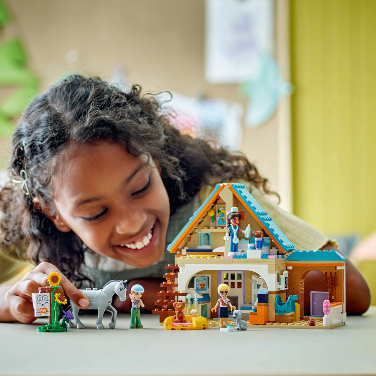 LEGO Friends Horse And Pet Vet Clinic (42651) - Fun Planet