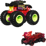 Hot Wheels Oχήματα Monster Trucks με Αυτοκινητάκι Invader (HDB95) - Fun Planet