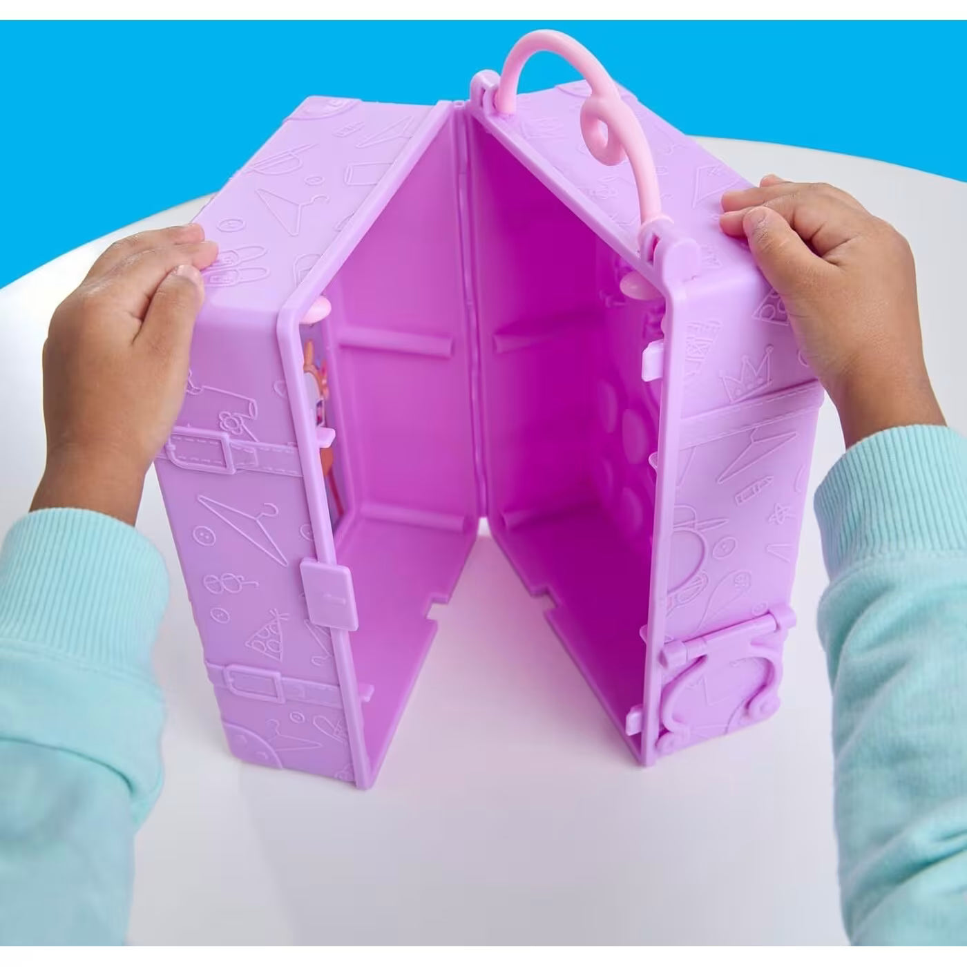 Peppa Pig Peppas Dress-Up Wardrobe Playset (G1017) - Fun Planet