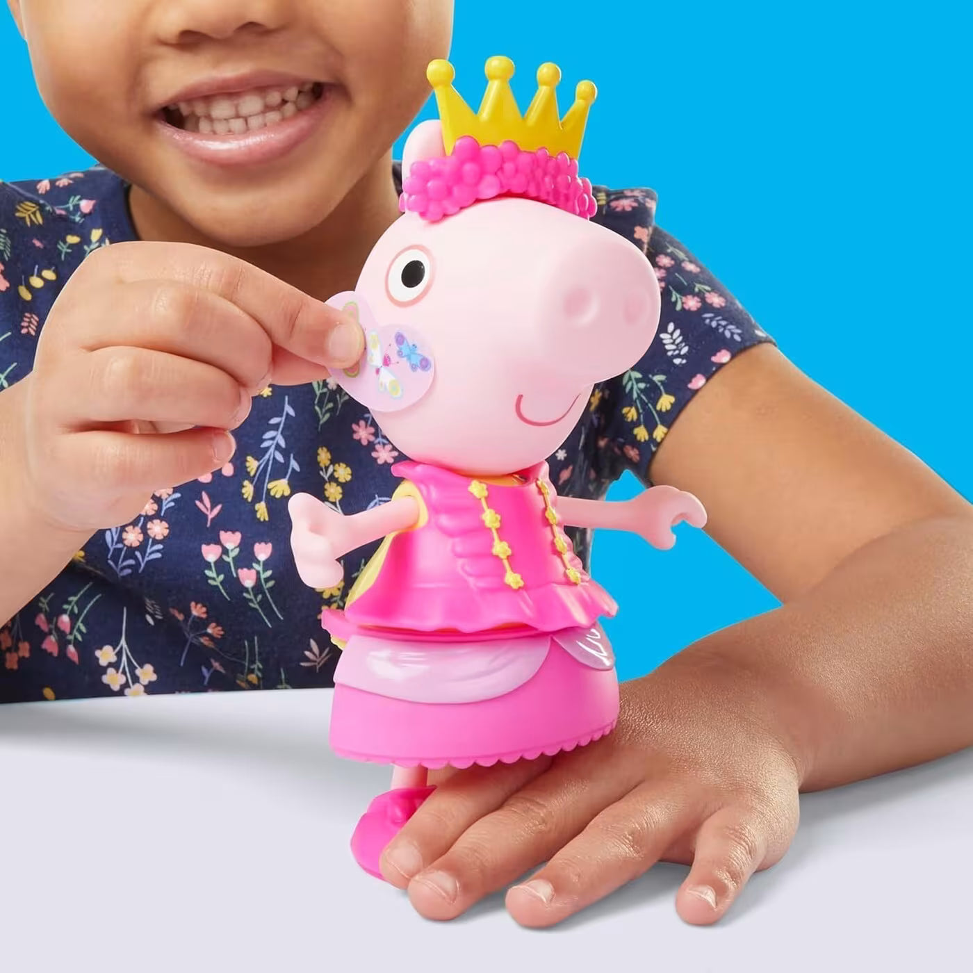Peppa Pig Peppas Dress-Up Wardrobe Playset (G1017) - Fun Planet