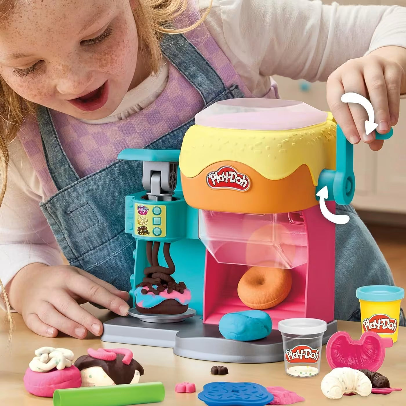 Play-Doh Core Playsets Donut Bakery Playset (G2308)