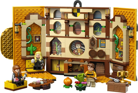 LEGO Harry Potter Hufflepuff House Banner (76412) - Fun Planet